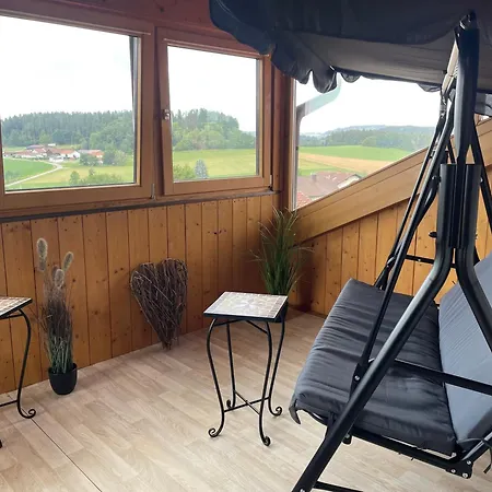 Daire Panoramablick Prackenbach